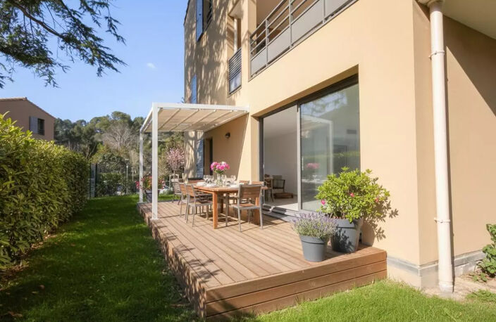 Aix en Provence , Appa T4 de 113,41 avec garage , jardin — photo 2