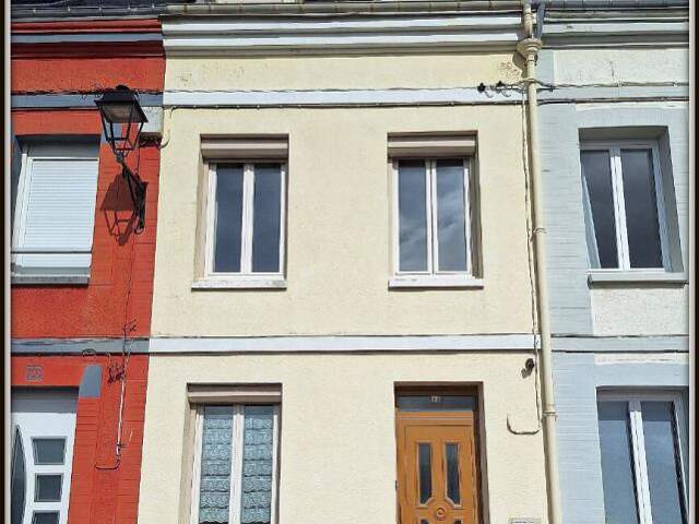 Maison de caractère avec vue exceptionnelle sur le port et la mer — photo du bien