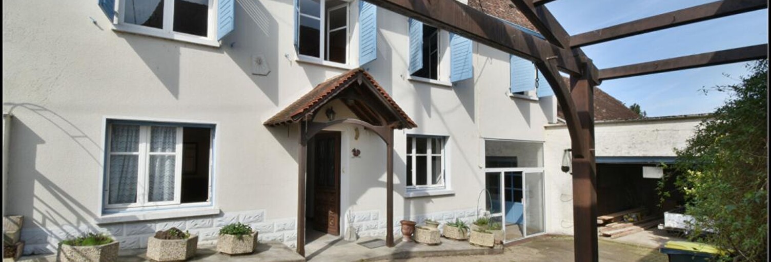 Maison 7 Pièces 132 m² à vendre à Lagor (64150)