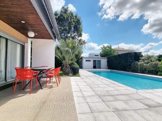 Maison d'Architecte 7 pièces de 200m² Gradignan quartier Favard — photo du bien
