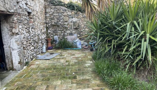 Villa / Maison 8 pièces  à vendre Bize-Minervois 11120