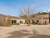 LA CRAU - MAISON 253m2 - PARCELLE 2200m2 - PISCINE - T2 INDE — photo 3