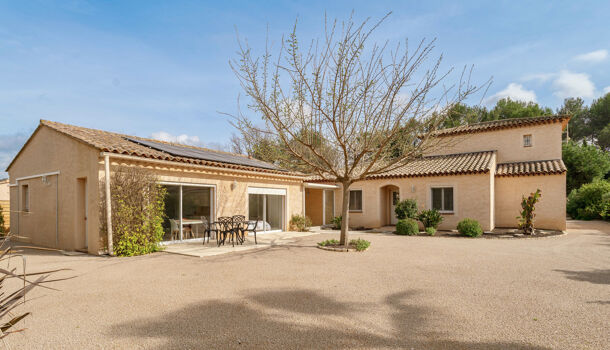 Villa / Maison 9 pièces  à vendre Crau (La) 83260