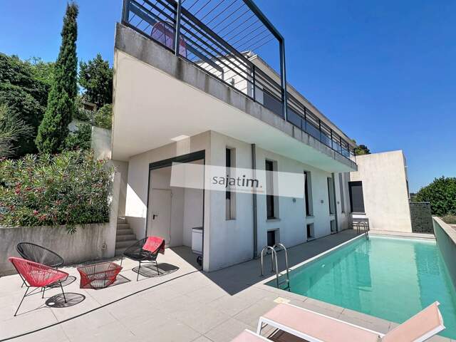 VILLA CONTEMPORAINE 200 m² avec PISCINE — photo du bien
