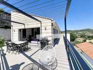 VILLA CONTEMPORAINE 200 m² avec PISCINE — photo 3