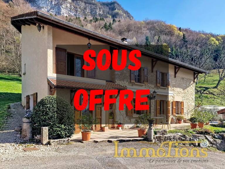 Ferme rénovée avec piscine, 3,8 ha et 550 m² de dépendances – Vue panoramique – Saint-Gervais — photo 1