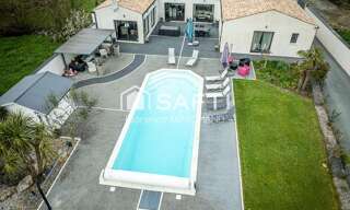 Maison 6 Pièces 196 m² à vendre à Le Thou (17290)