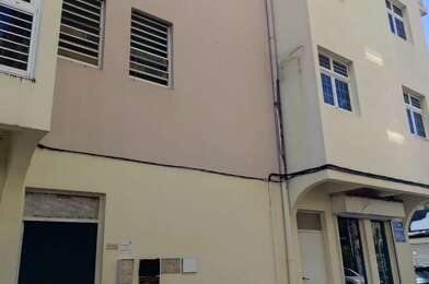 Commerce 3 pièces 957 €