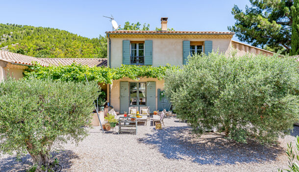 Villa / Maison 7 pièces  à vendre Roquevaire 13360