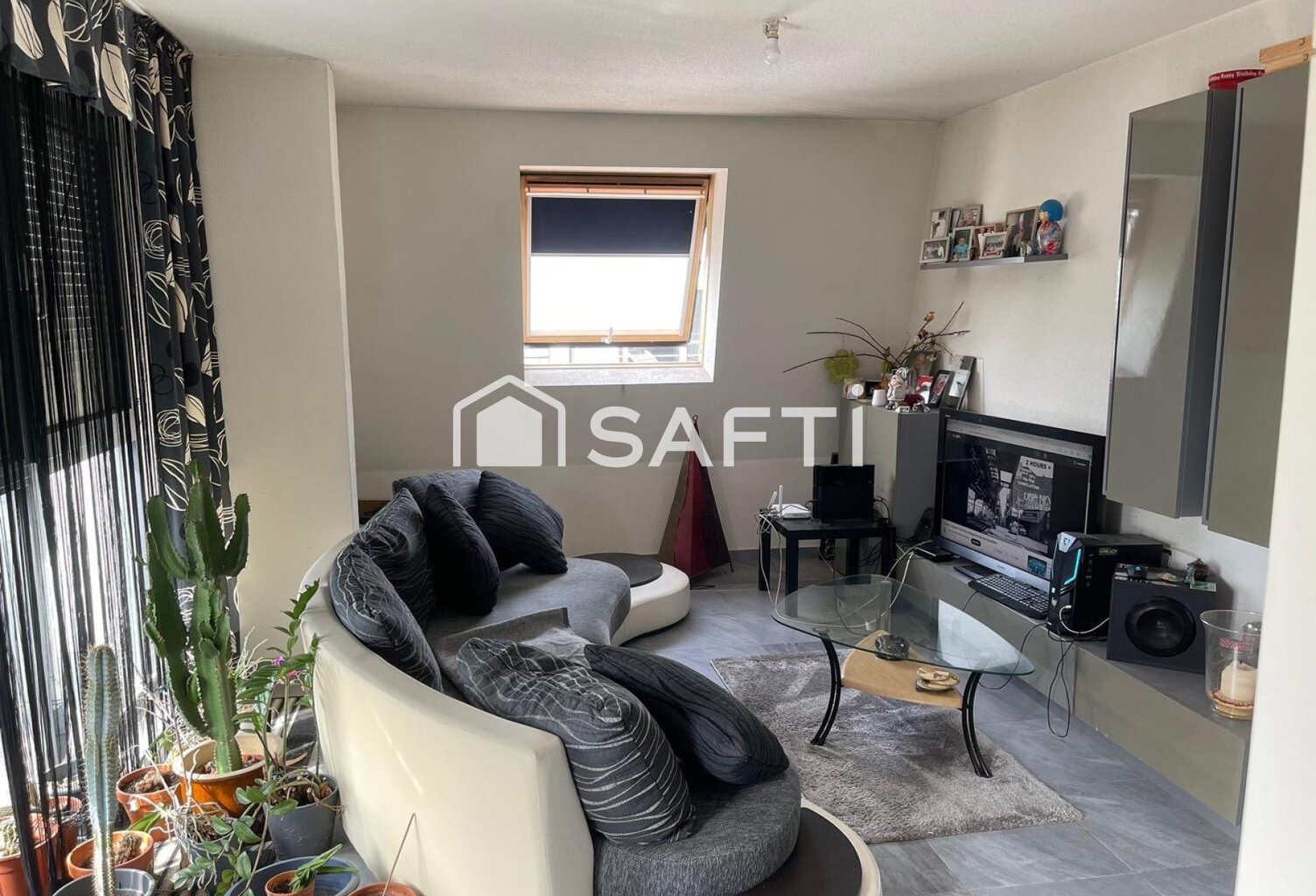 Appartement T2 proche frontière — photo 1