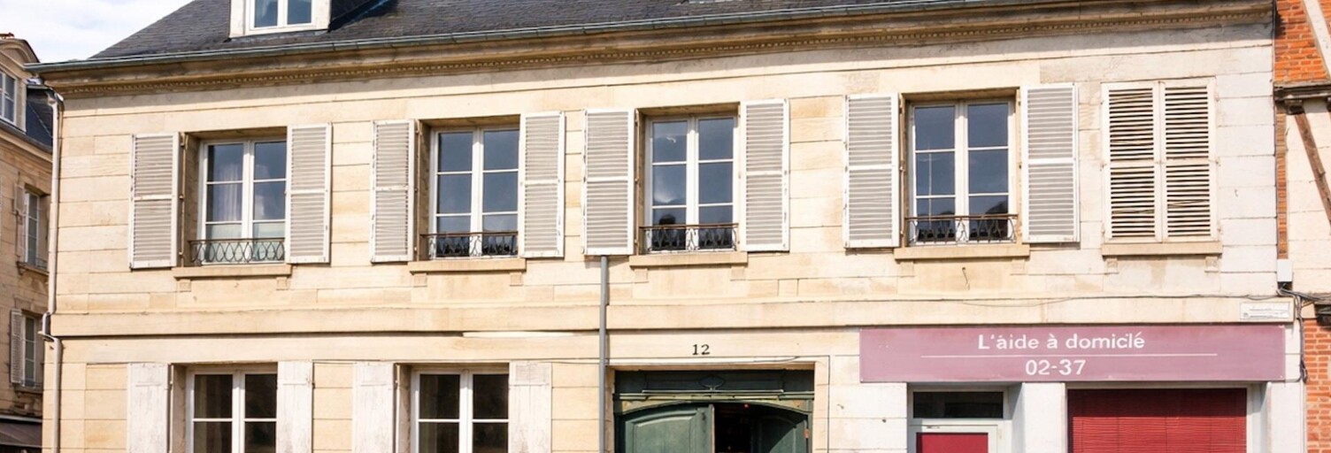 Immeuble  605 m² à vendre à Lisieux (14100)