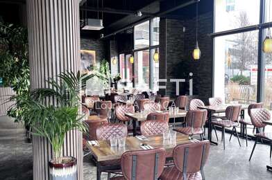 Commerce 2 pièces 256000 €