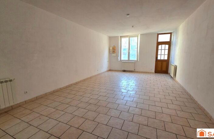 Maison familiale de 176m² à proximité du centre ville avec jardin — photo 3