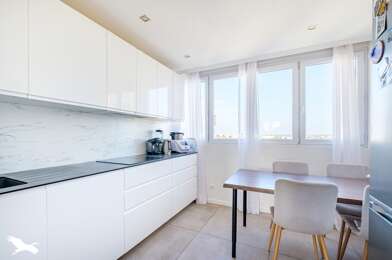 Appartement 3 pièces 283392 €