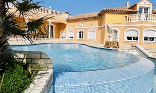 Maison 20 Pièces 630 m² à vendre à Saint-Raphaël (83700)