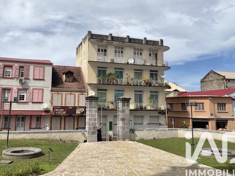 Vente Immeuble 373 m&sup2; — photo 1