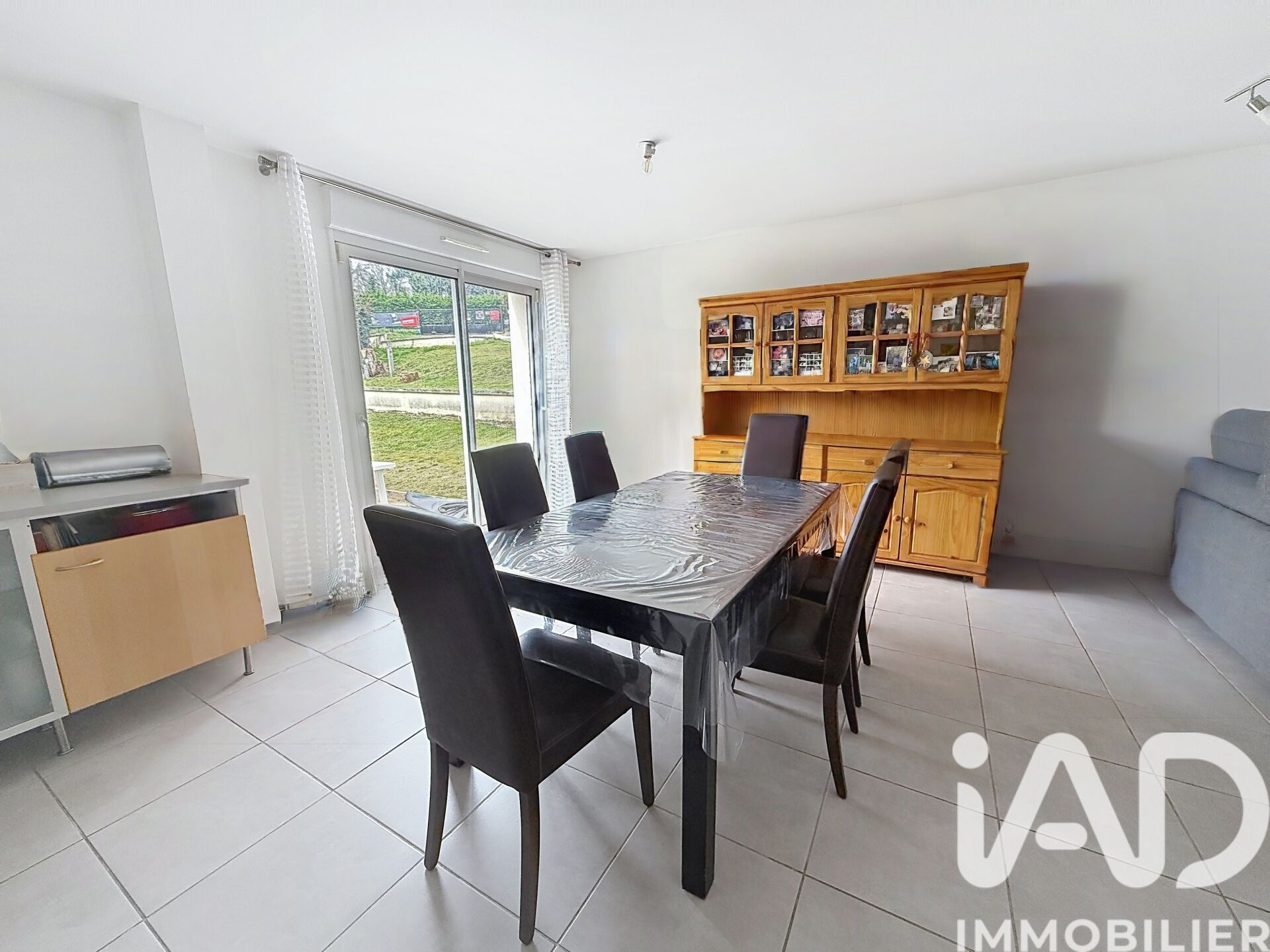 Saint-Cheron - 87m² - 6p. - 4ch.