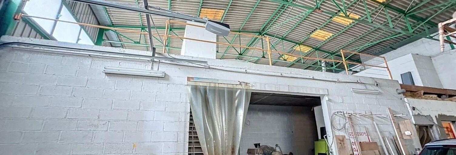 Commerce  555 m² à vendre à Tinqueux (51430)