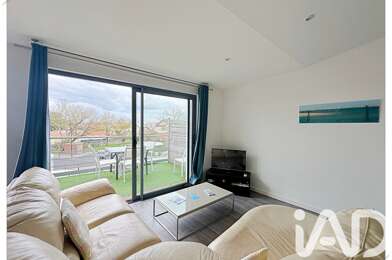 Appartement 3 pièces 256000 €