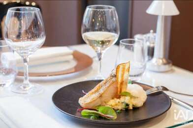 Commerce  377000 €