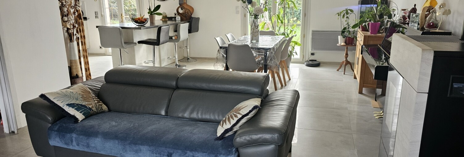 Maison 6 Pièces 136 m² à vendre à Parville (27180)