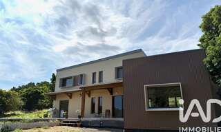 Maison 5 Pièces 136 m² à vendre à Saint-Pierre (97410)