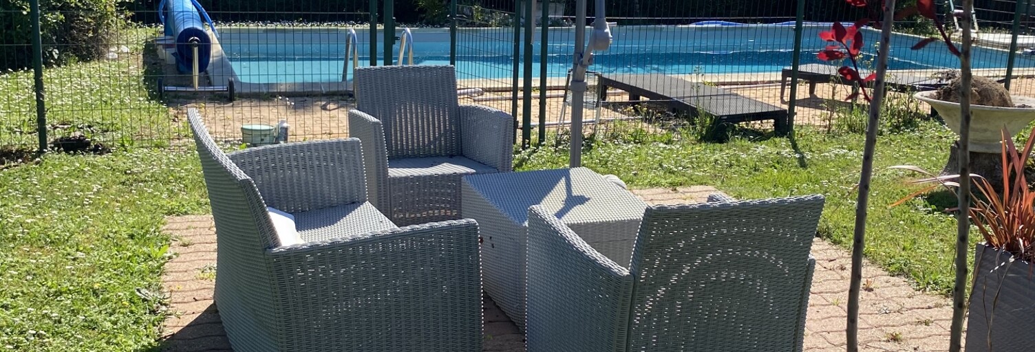 Maison 6 Pièces 140 m² à vendre à Les Métairies (16200)
