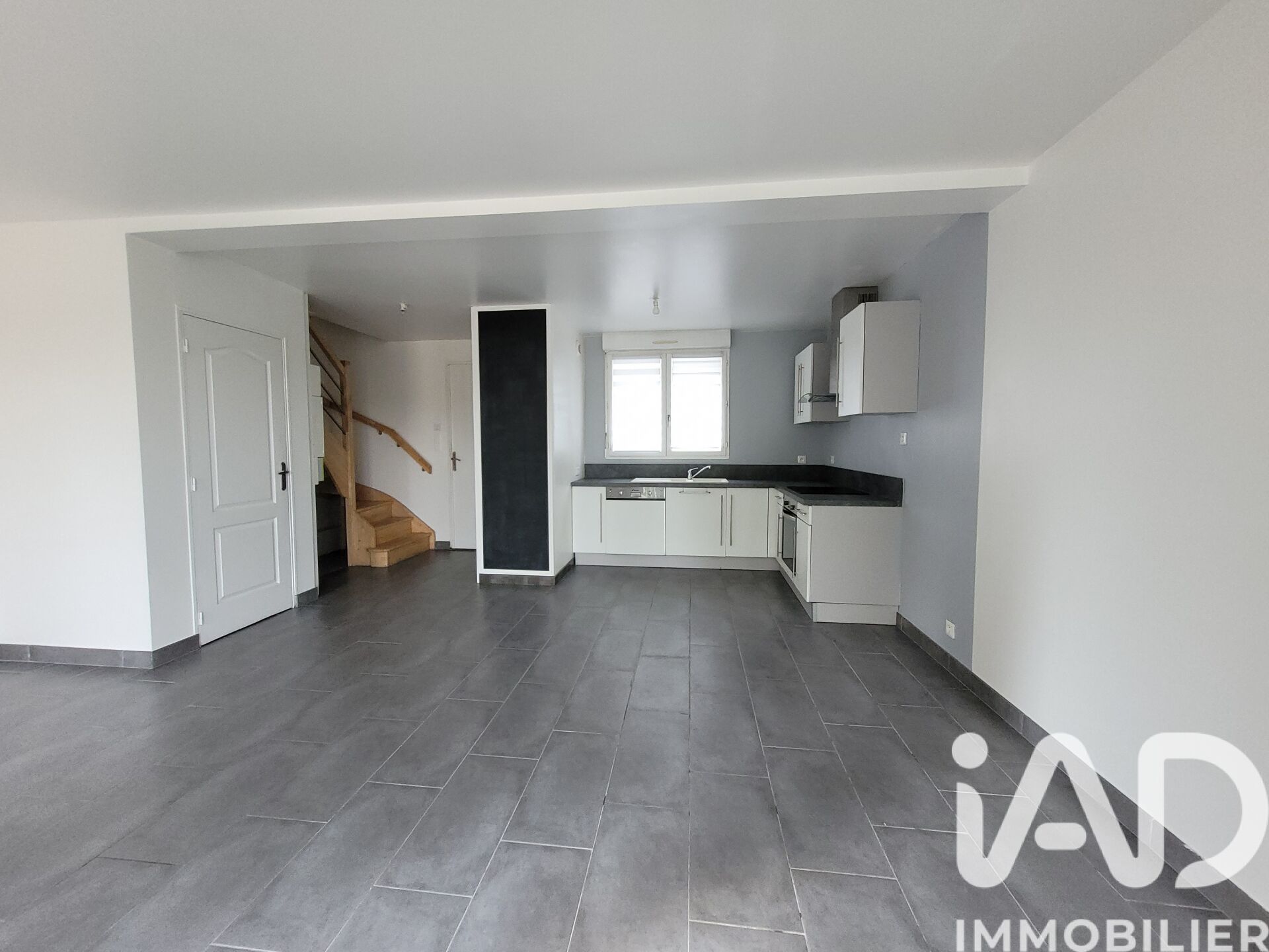 Vente Appartement 4 pièces - Photo 2