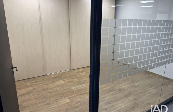 Vente Bureaux 483 m&sup2; — photo 4