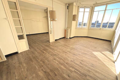 Appartement 4 pièces 210000 €