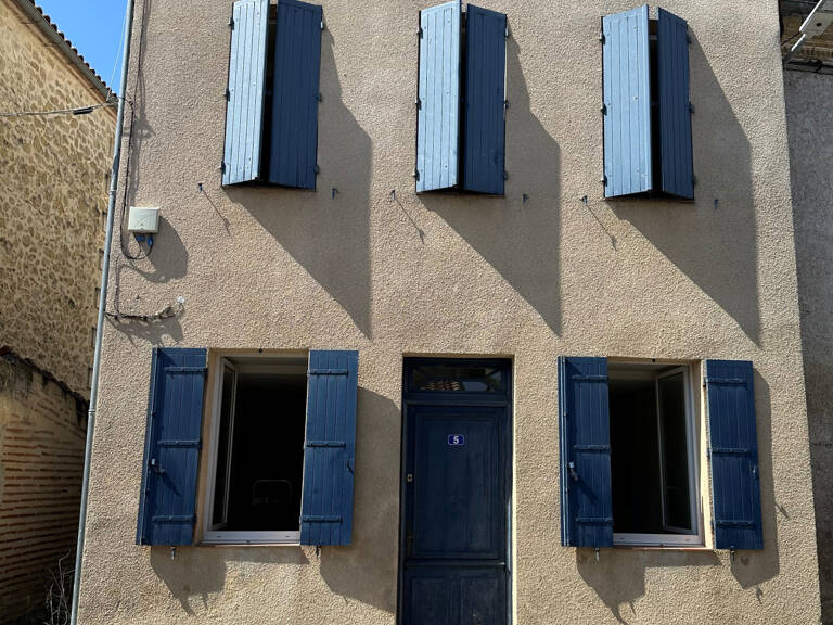 Au coeur d'un village à 10mns de Marmande, belle maison 3 chambres, garage et cour — photo 1