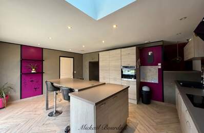 Maison familiale 4 chambres – 1 hectare de terrain – dépendances – Breil / Noyant-Villages — photo du bien