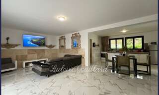 Maison 7 Pièces 194 m² à vendre à Mondion (86230)