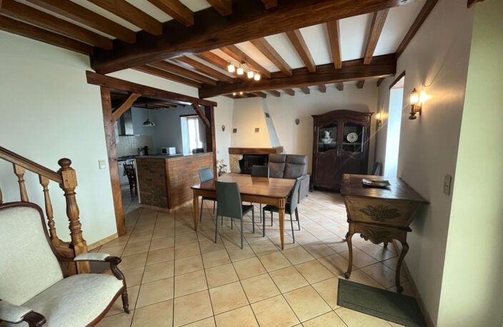 Maison de caractère entièrement rénovée avec plusieurs dépendances — photo 3