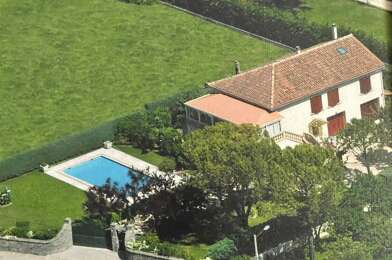 Maison 8 pièces 270000 €