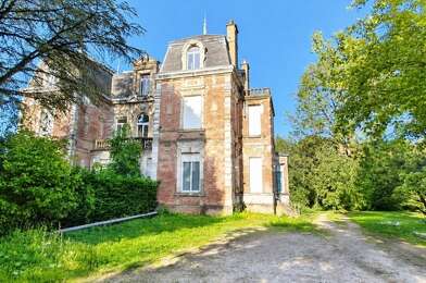 Maison 8 pièces 375000 €