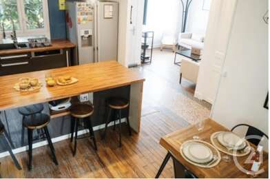 Maison 3 pièces 1900 €