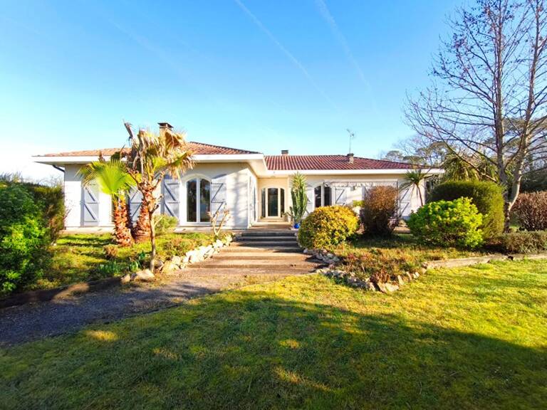 Villa Riviere Saas Et Gourby 7 pièce(s) 193 m2 — photo 1