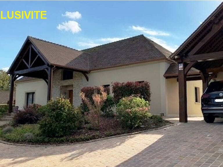 Demeure de prestige de 349m2 avec piscine et grand jardin — photo 1