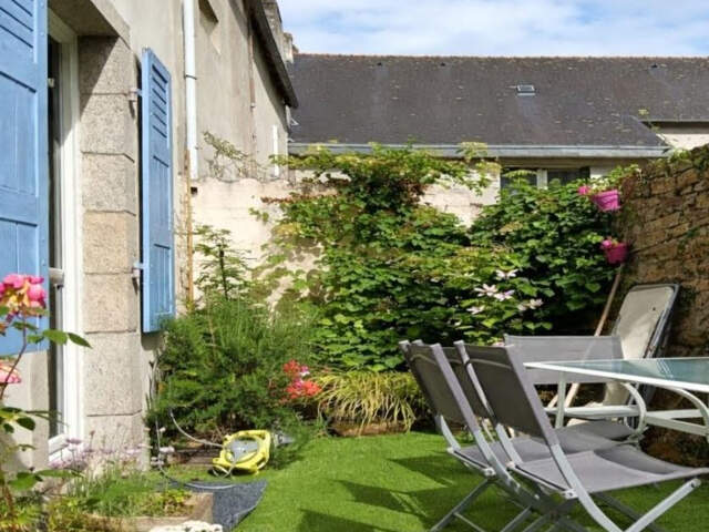 Appartement 2 chambres à Pont-Aven en rez-de-chaussée avec une cour privative de 12 m² — photo du bien