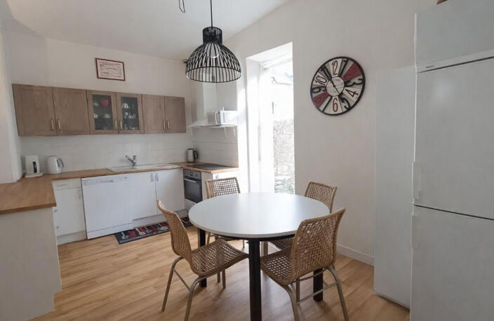 Appartement 2 chambres à Pont-Aven en rez-de-chaussée avec une cour privative de 12 m² — photo 3