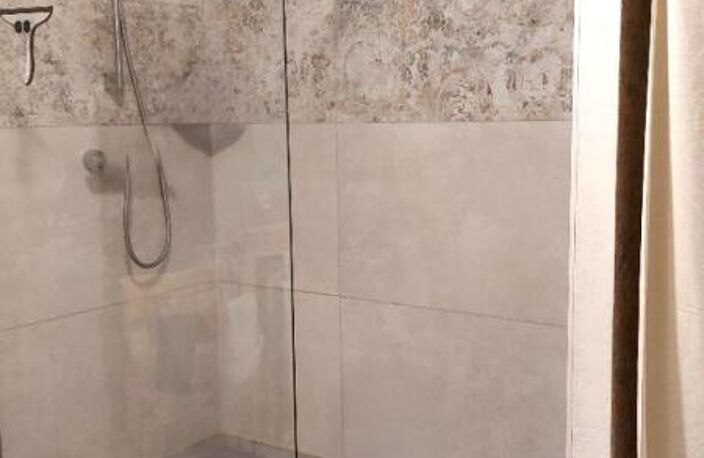 Maison Corre 7 pièce(s) 181 m2, dépendances, jardin — photo 5