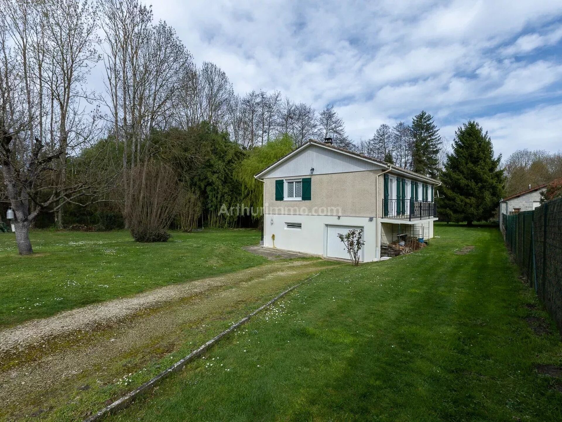 Maison 4 pièces 95 m² · à Vignieu · 95 m² · 249 000 €
