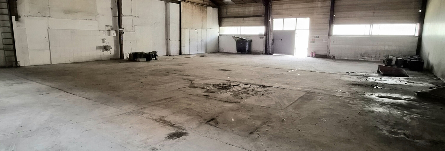 Local industriel  666 m² à louer à Alès (30100)