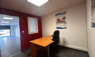 Commerce  40 m² à louer à Saint-Martin-de-Seignanx (40390)