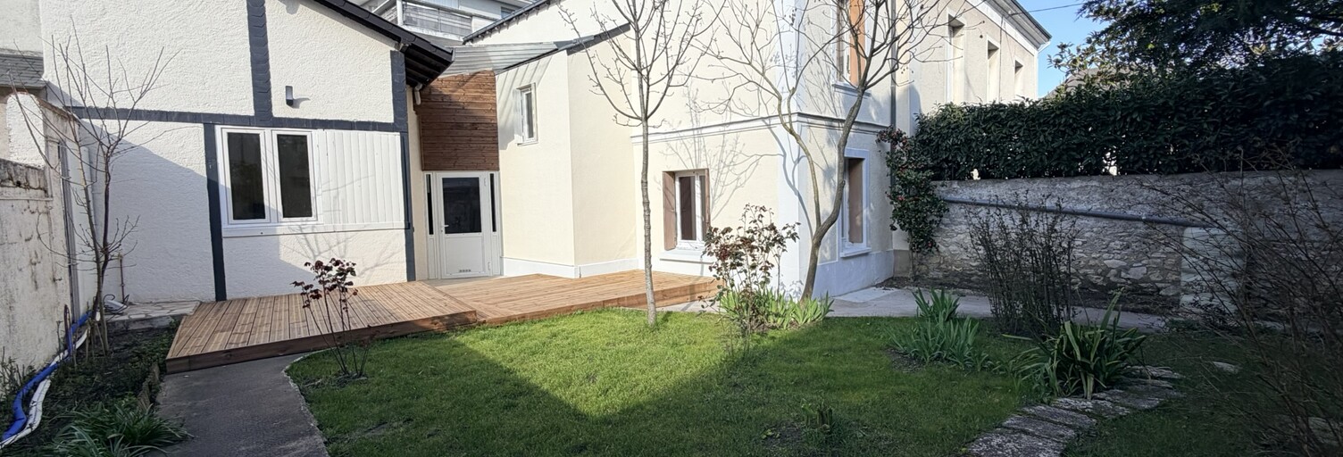 Maison   m² à vendre à Tours (37000)