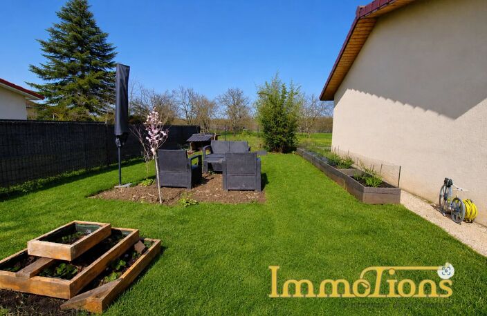 Villa plain pied T5 de 2021 avec piscine — photo 2