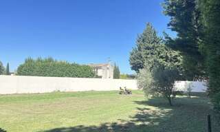 Terrain  423 m² à vendre à Salon-de-Provence (13300)