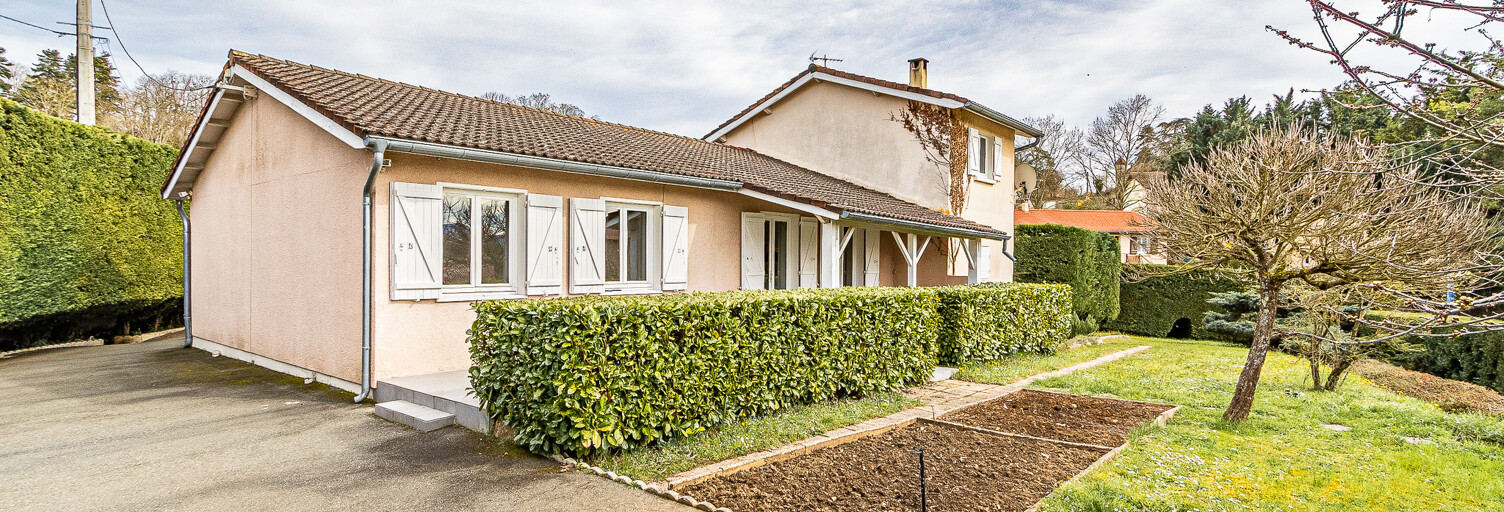 Maison 7 Pièces 135 m² à vendre à Val d'Oingt (69620)