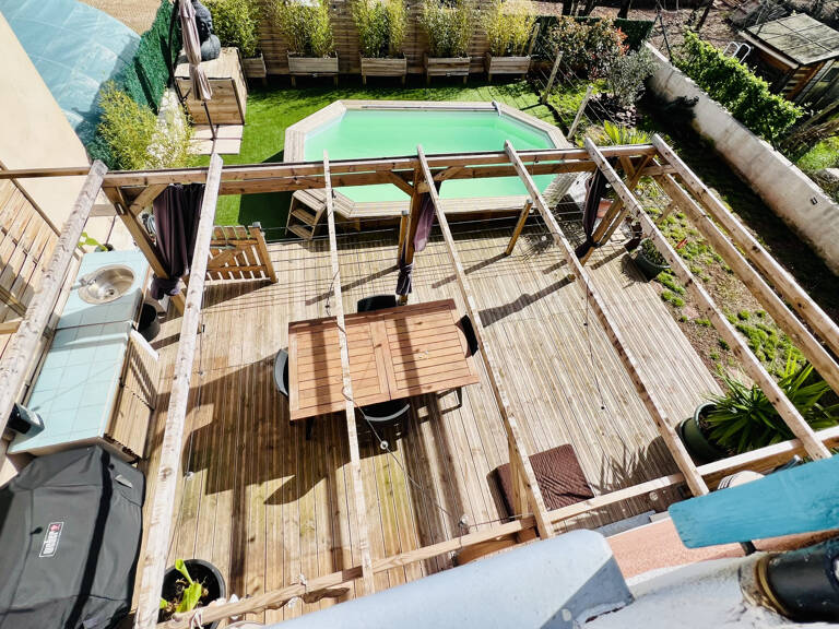 Vente villa T4 de 90m2 avec piscine sur un terrain de 206m2 — photo 1
